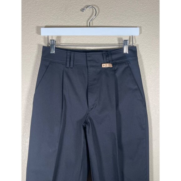 AYR The Me Time Pleated Cropped High Rise Pants Black - Picture 4 of 12